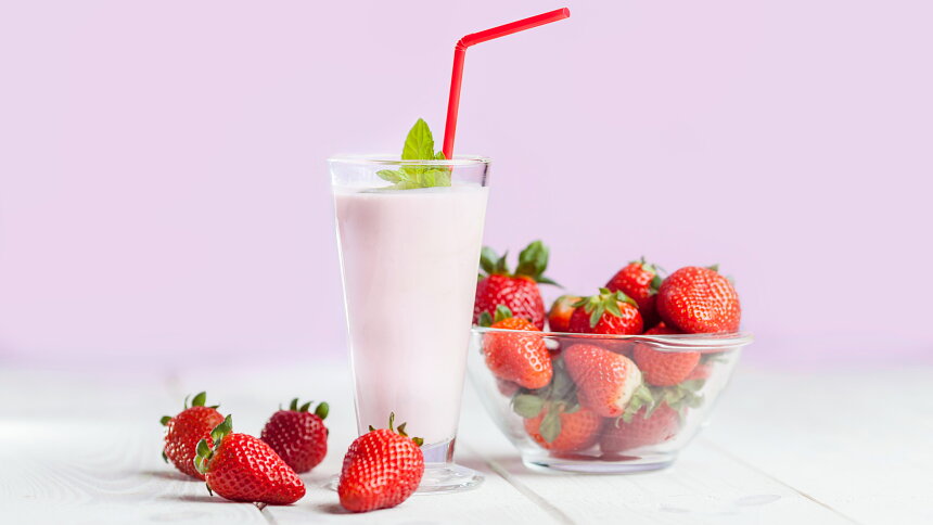Jahodový milkshake lepší než z „Mekáče“: O dokonalé chuti rozhodne jeden jednoduchý krok během přípravy