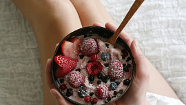 Bez přidaného cukru, a stejně po nich přiberete. Nápisy na obalech občas mohou klamat