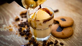 Kávové dezerty: Dokonalé tiramisu vyžaduje správné suroviny. Jak na mraženou granitu?