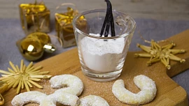 Vanilkový cukr nemusíte kupovat. Mnohem lepší si připravíte sami. Nádherně voní a ještě vyjde levněji