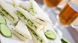 Tabu v královské kuchyni: Alžběta II. miluje sendviče, ale jen s jednou speciální úpravou