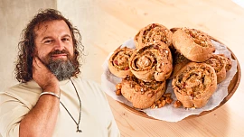 Jak na šneky se zelím podle Josefa Maršálka? Nesmí chybět sádlo se škvarky a k naprosté dokonalosti je dovede trik s černým pivem