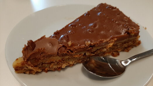 Mandlový dort Daim je nejprodávanějším mraženým dortem světa. Podle tohoto receptu chutná skoro jako z Ikey