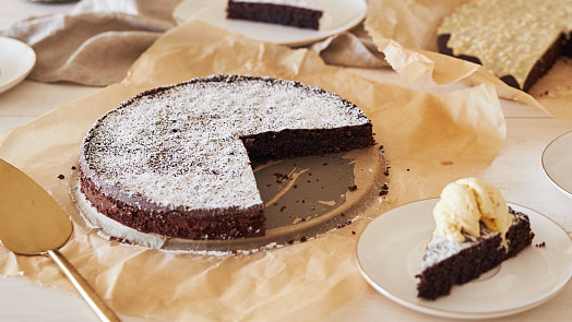Pro romantické chvíle: Fantastický čokoládový dort vás ohromí svou bohatou chutí!