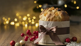 Panettone místo vánočky: Slavný italský moučník voní kandovaným ovocem a díky trojitému kynutí je nadýchaný jako peříčko