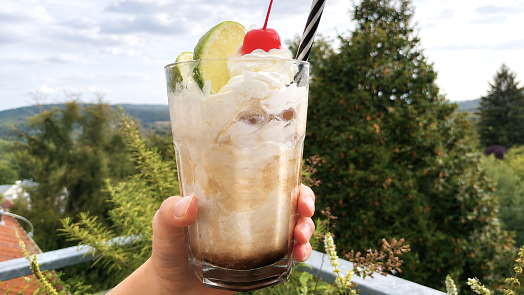 Dirty soda je hitem fastfoodů: Vyzkoušeli jsme americkou limonádu se smetanou, která pobláznila svět