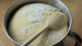 Proč nechat těsto kynout v lednici? Buchty i mazance budou mnohem lepší, když dodržíte tento postup