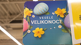 Tesco nabízí před Velikonocemi vyzvednutí nákupu zdarma