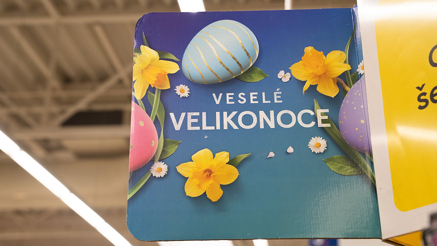 Tesco nabízí před Velikonocemi vyzvednutí nákupu zdarma