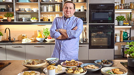 Česká klasika podle Jana Punčocháře: Naučte se skvělý holanďák, tatarák i knedlíky od renomovaného šéfkuchaře