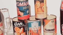 Pomerančový džus Olymp stál 10 Kčs: Byla v něm cítit chuť plechu a nejčastěji jej nosily návštěvy jako dárek do nemocnice