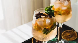 Octová limonáda shrub má i své podzimní varianty: Dokonalá je dýňová se zázvorem a skořicí