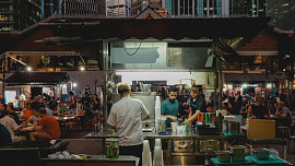 Nejlepší místa, kam v Singapuru na jídlo (bez ohledu na rozpočet)