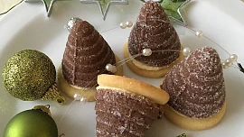 Dokonalá vosí hnízda a další skvělé nepečené cukroví, které musíte vyzkoušet