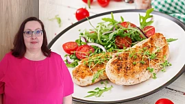 Řeznice radí: Už žádná vysušená kuřecí prsa. Stačí jeden trik a budou nádherně šťavnatá