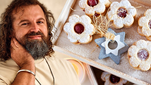 Proč se linecké těsto trhá? Cukrář Josef Maršálek nám prozradil své fígle, jak na linecké cukroví, aby bylo perfektní