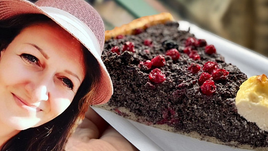 Makový low carb koláč podle cukrářky Hanky: Díky marmeládě a tvarohu je šťavnatý a nepřiberete po něm ani deko