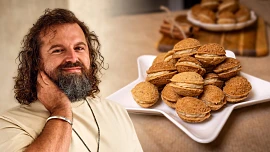 Vánoce s Josefem Maršálkem: Plněné ořechy s jablečným karamelem voní máslem a skořicí a chutnají fantasticky