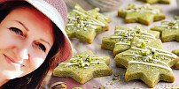 Pistáciové low carb hvězdičky podle cukrářky Hanky z Poděbrad vás dostanou svou křehkostí, chutí i barvou