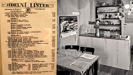 Jídelní lístek z roku 1974: Smažený řízek stál 9,90 Kčs, okurkový salát byl za 1,50 Kčs a nejdražší biftek s vejcem za 13 Kčs
