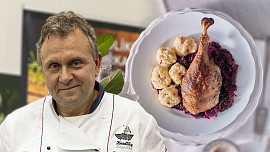 Dokonalé knedlíky k sváteční pečínce nejen na Štěpána: Ty podle knedlíkového mistra voní jablky a se zelím tvoří úžasný pár