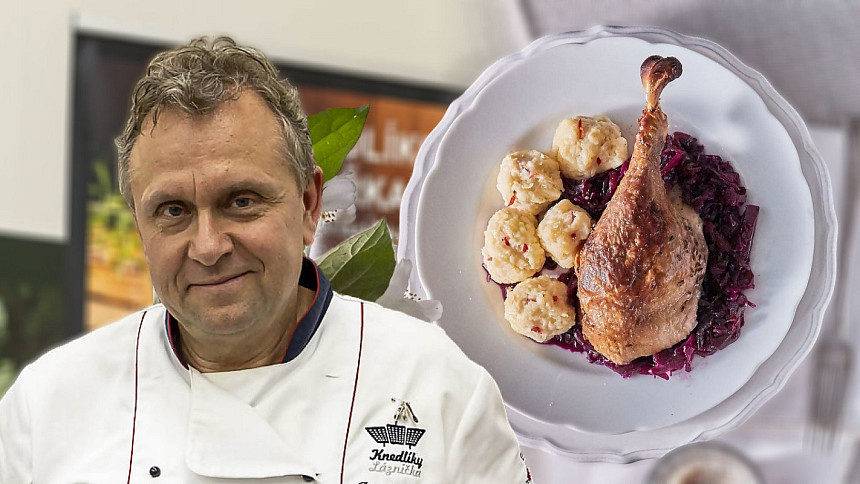 Dokonalé knedlíky k sváteční pečínce nejen na Štěpána: Ty podle knedlíkového mistra voní jablky a se zelím tvoří úžasný pár