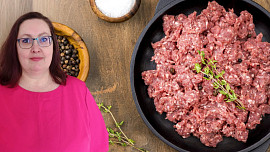 Řeznice radí: Na co si dát pozor při nákupu mletého masa? Hlídejte si hlavně barvu, vůni a konzistenci