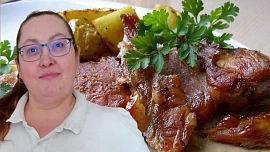 Řeznice radí: Jak připravit pečené vepřové ocásky – levnou a v posledních letech neprávem opomíjenou lahůdku