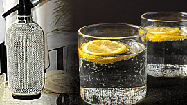 Příběh sifonové láhve: Z lékáren na jídelní stoly aneb Jak se perlivá voda stala součástí každodenního života