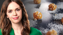 Jak nastříkat odpalované těsto: Cukrářka Helena Fléglová vysvětluje všechny základní způsoby