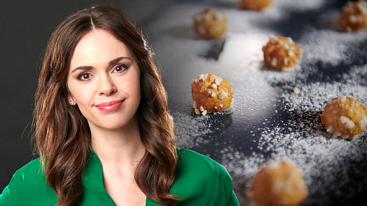 Jak nastříkat odpalované těsto: Cukrářka Helena Fléglová vysvětluje všechny základní způsoby