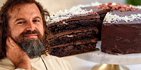 Sacher à la Josef vás uchvátí: Maršálek proměnil klasický dort v luxusní a dokonale šťavnatý moučník