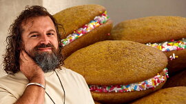 Dýňové whoopies podle Josefa Maršálka: Měkké mini dortíky s krémem jsou krásně vláčné a upečené za 10 minut