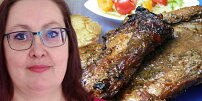 Řeznice radí: Jak si doma připravit perfektní pečená žebra jako z restaurace. Křupavou krustu udělejte až nakonec