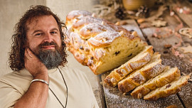 Cukrář Josef Maršálek prozradil fígl, jak na to, aby vánočka zůstala déle vláčná. Trik je v surovině, kterou by nikdo nečekal