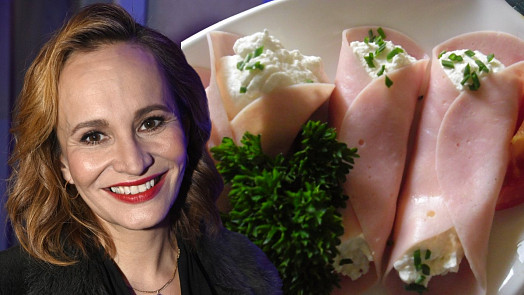 Monika Absolonová dělá ultimátní křenovou rolku. „Zmizí do půlnoci, i když jich udělám šedesát,“ směje se zpěvačka