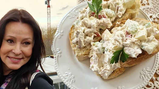 Vyzkoušela jsem pomazánku podle receptu od Heidy Janků. Je jen ze čtyř surovin, snadno se dělá a skvěle chutná