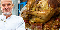 Jak na šťavnaté pečené kuře s nádivkou podle šéfkuchaře Hynka: Tohle voní špekem a bylinkami a chutná božsky