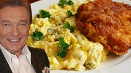 Recept na božský salát podle Karla Gotta: Mistr přidával jednu ingredienci, která dává jídlu zajímavý šmrnc
