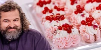 Buchty po ránu: Pusinky s rybízem a růží podle Josefa Maršálka. Nadýchaný sladký recept oživí svatbu i jakoukoliv jinou oslavu