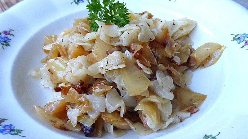 Flíčky jsou oblíbeným a levným pokrmem, kterým krásně zasytíte celou rodinu.