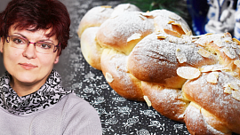 Pekařka, která se nevzdává: Iva je upoutána na vozík, přesto vydává kuchařky a peče jako o život!