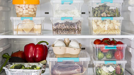 Jednoduchý návod, jak prodloužit potravinám v ledničce život: Zásadou je nepřeplňovat police a dodržovat správné zóny