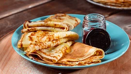 Palačinkový den se slaví právě dnes! Ukážeme vám, jak na ty nejlepší a nejtenčí a zjistíte taky, kde se konají palačinkové závody