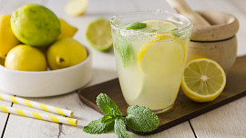 Osvěžující brazilská limonáda: Dostane vás příchutí limetek a jednou neobvyklou ingrediencí