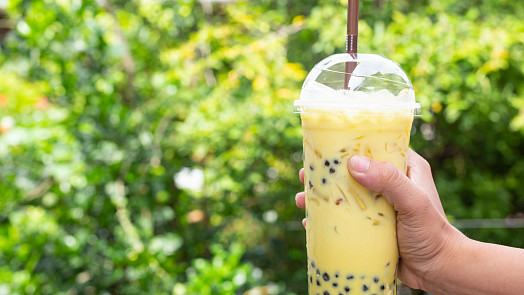 Domácí bubble tea je zdravější a o dost levnější než ten kupovaný: Na jeho výrobu vám stačí těchto 5 ingrediencí