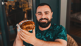 JdemeŽrát slaví 10 let na scéně: Youtuber vzpomíná na první roky, nečekané momenty i reakce diváků. Neměl to být projekt, říká