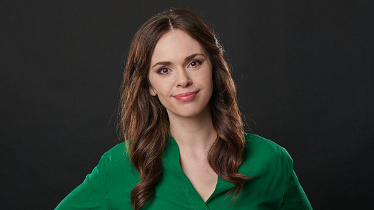 Špičková cukrářka Helena Fléglová vás naučí čarovat s odpalovaným těstem: Připravte si větrníky či karamelové věže croquembouche