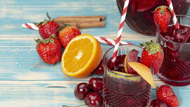 Sangria je nejlepší drink pro horké letní večery: Připravte si ji jako Španělé