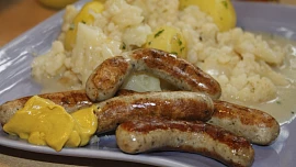 Opečte si klobásky z Norimberka: Příběh uzeniny, která se dala prostrčit i klíčovou dírkou